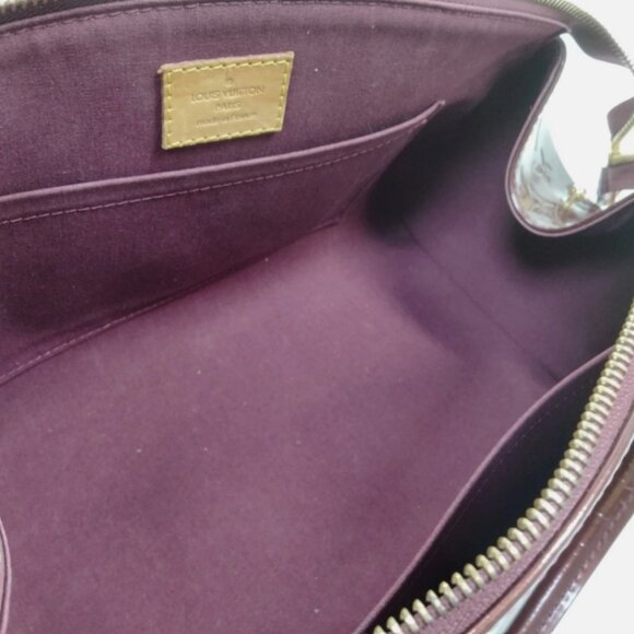 LOUIS VUITTON Rouge Fauviste Monogram Vernis Sherwood PM Bag - Picture 7 of 8